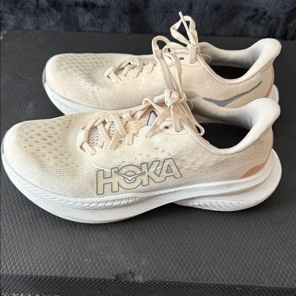 Hoka Womens Mach 6 Size 7 Wide Athletic running Shoes - Picture 4 of 7